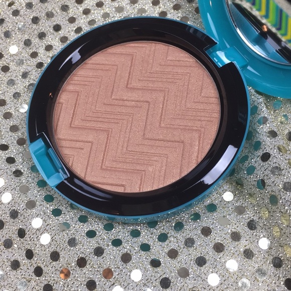 New Mac LE Patrick Starr bronzer - Picture 2 of 7